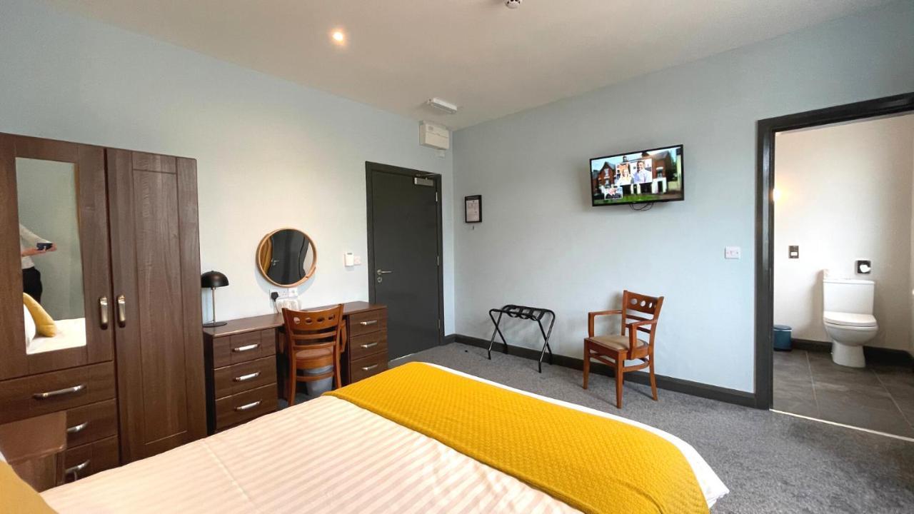 Marine Hotel Балликасл Экстерьер фото